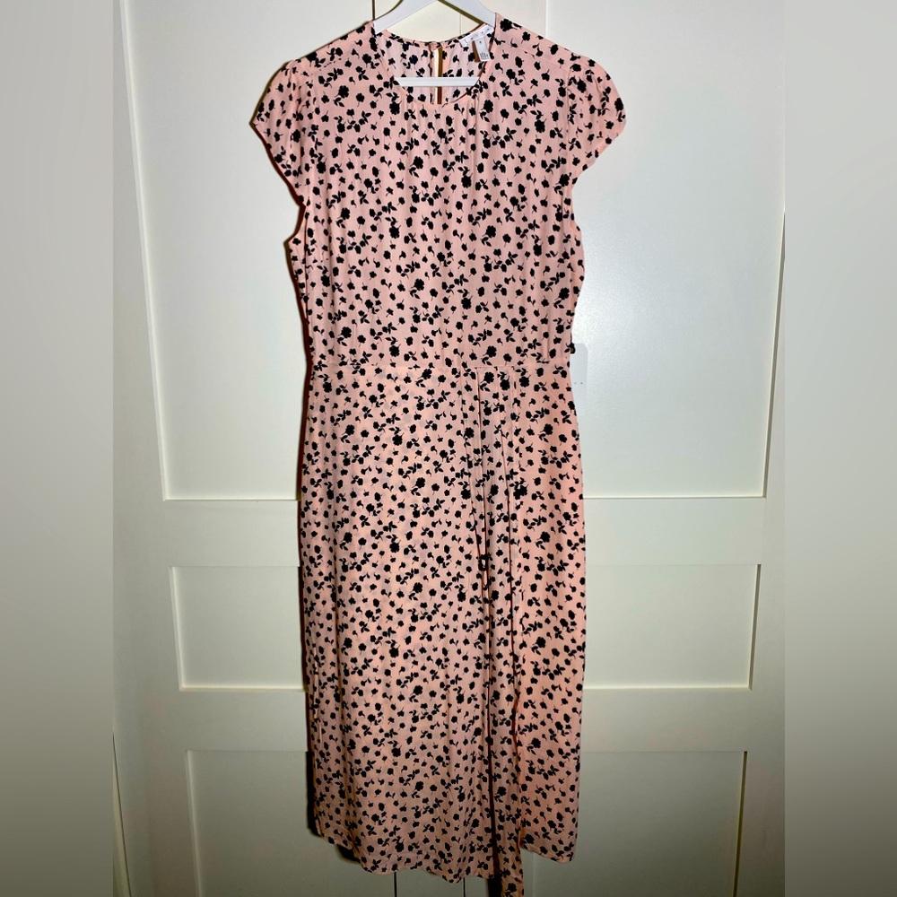 Beautiful Leih Dress!